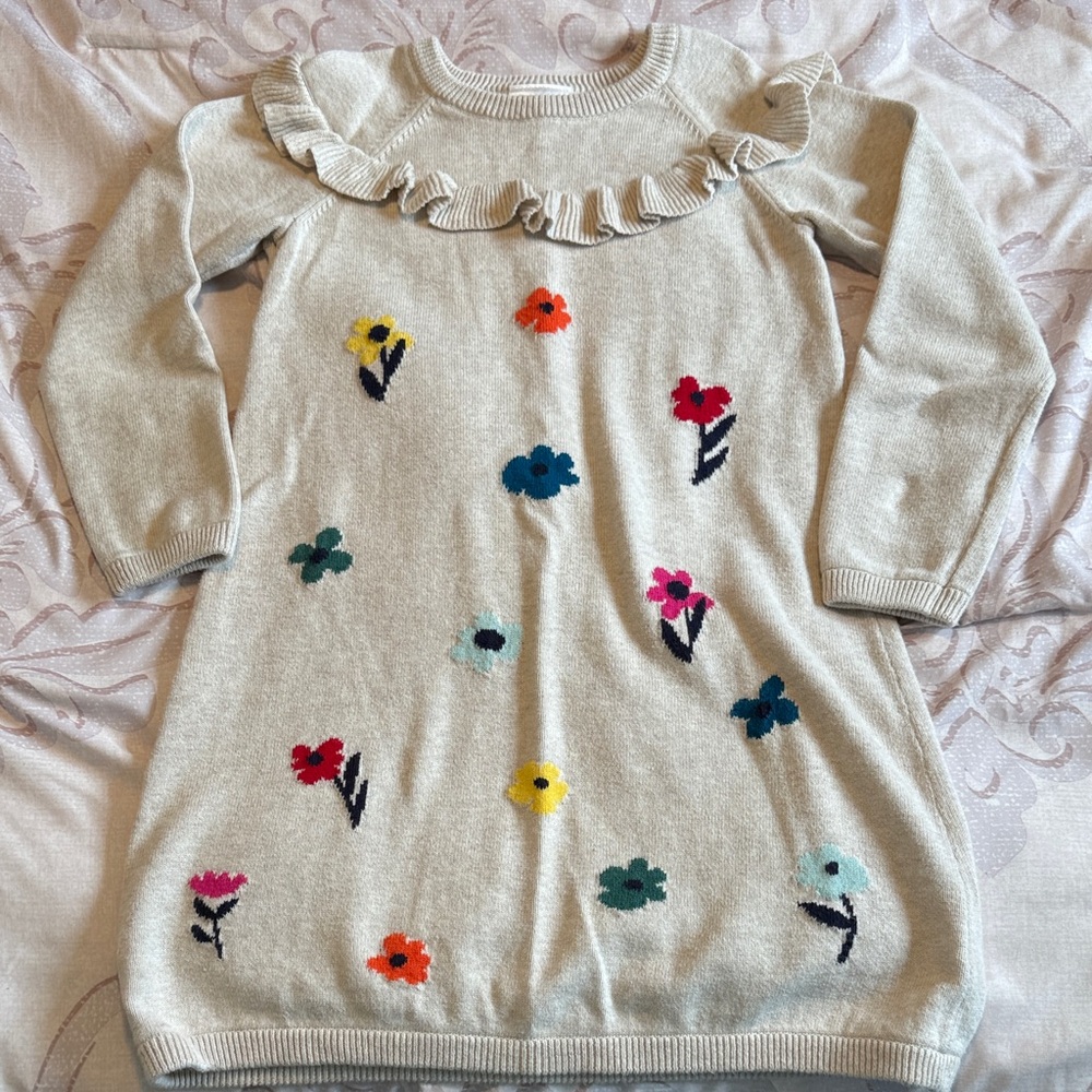 Hanna Andersson Floral Sweater Knit Dress with Ruffle Accent size 6-7